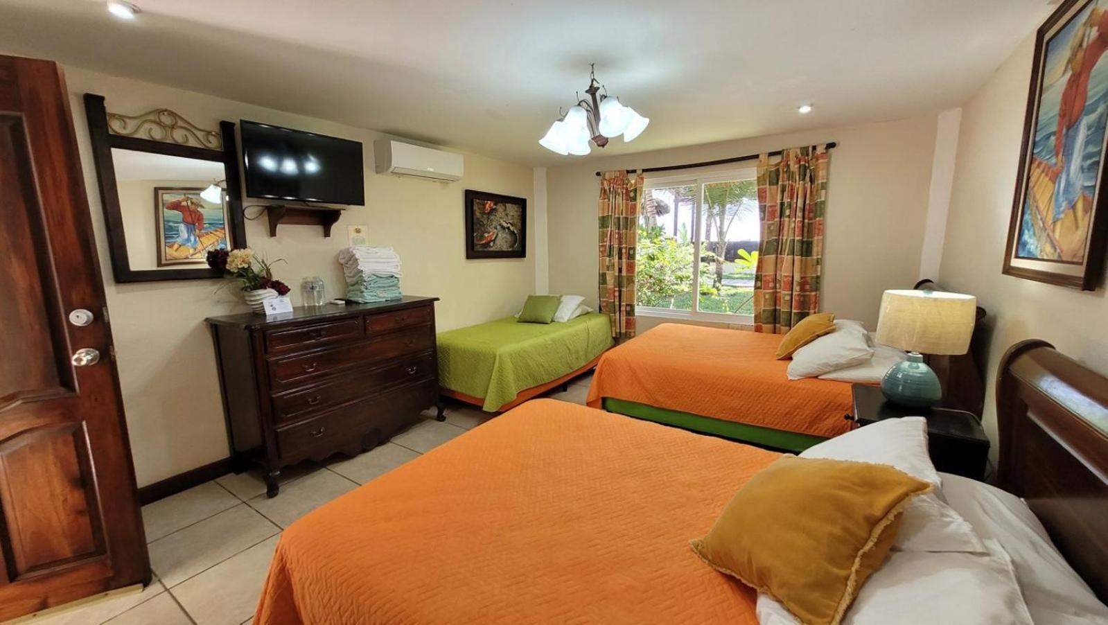 Hotel Hawaian Paradise Гаваї Екстер'єр фото